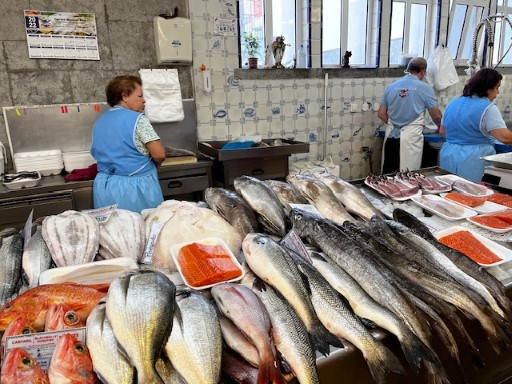 Cascais market