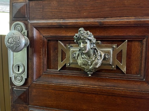 My castle is my house