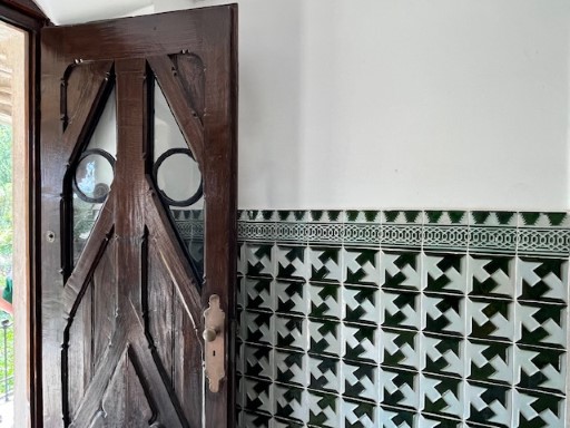 My castle is my house